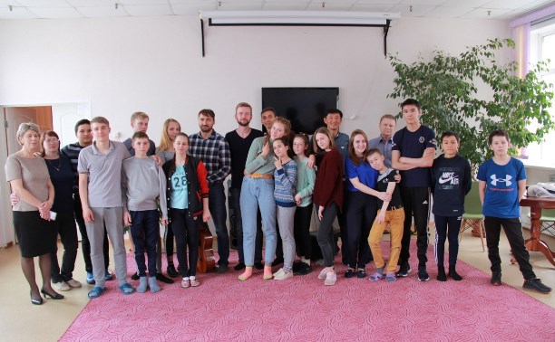 Вольные музыканты едут в социально-реабилитационный центр «Огонёк» в Макаров