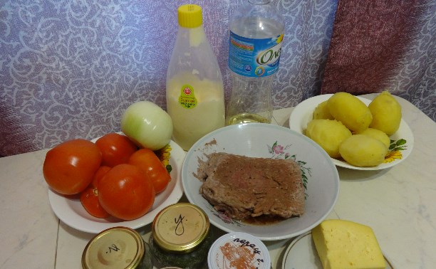 Картофель, запеченный с мясом и помидорами(конкурс)