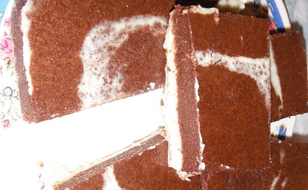 Шоколадно-сливочный мусс в микроволновке