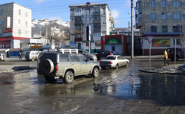 Пассажиры в воде по самые...