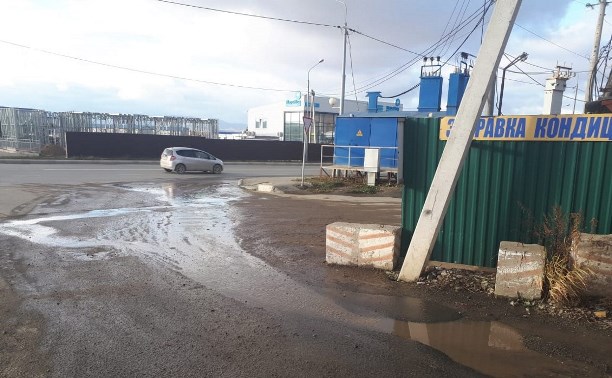 Потоп на улице Сельская в Южно-Сахалинске