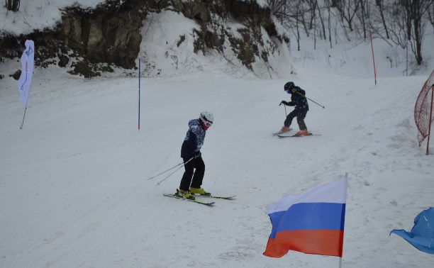 Открытие горнолыжного сезона состоялось в Холмске