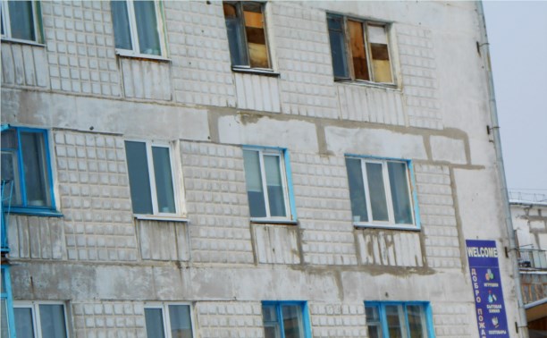 Забитые (забытые?) квартиры в Шахтерске ждут...
