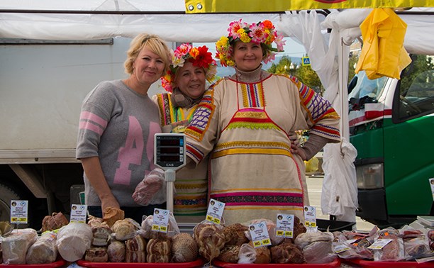 Сельскохозяйственная ярмарка "Золотая осень - 2017" завершилась в Южно-Сахалинске