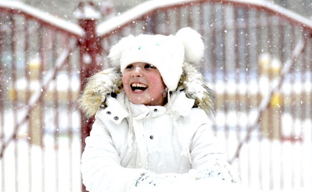 Южно-Сахалинск засыпает снегом
