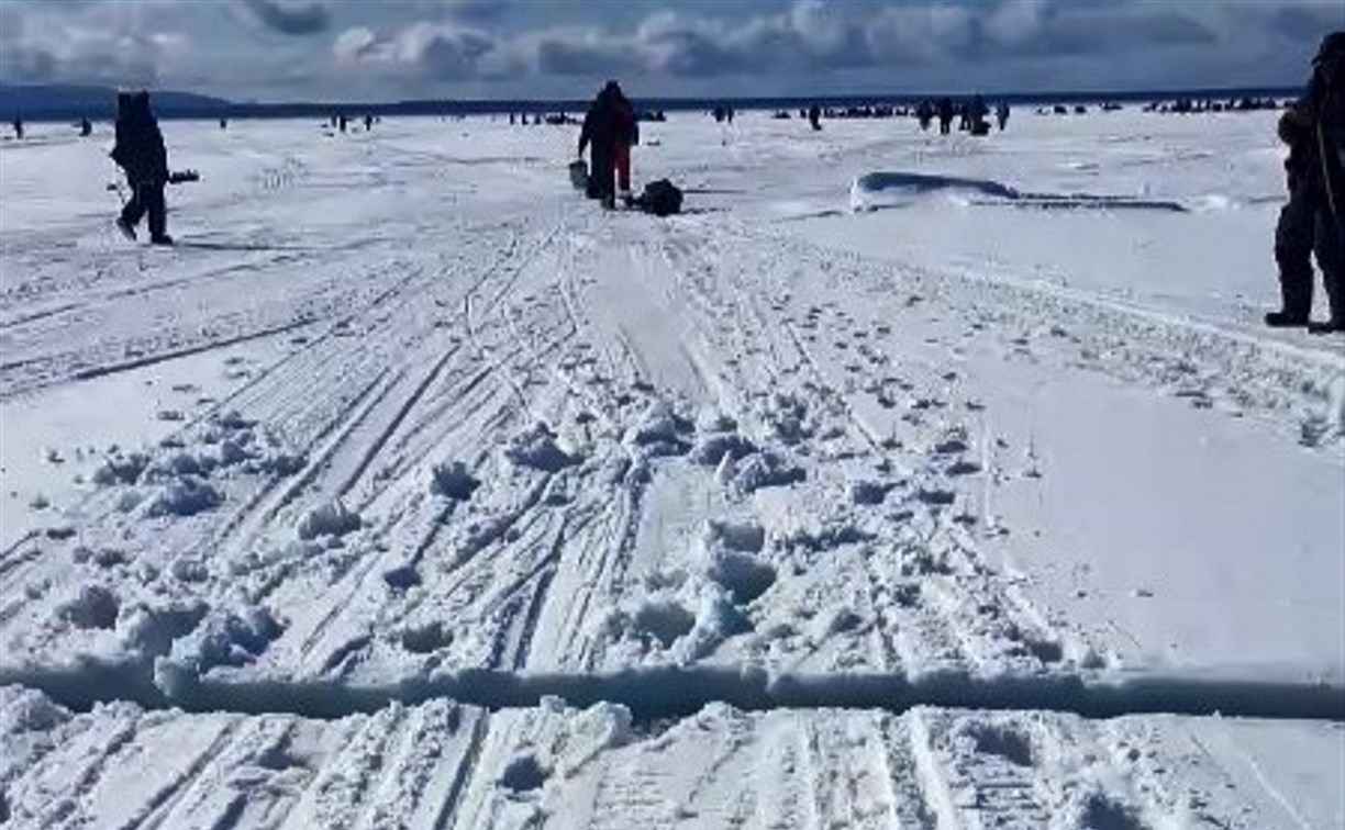 Выход на лед у юго-восточного побережья Сахалина опасен