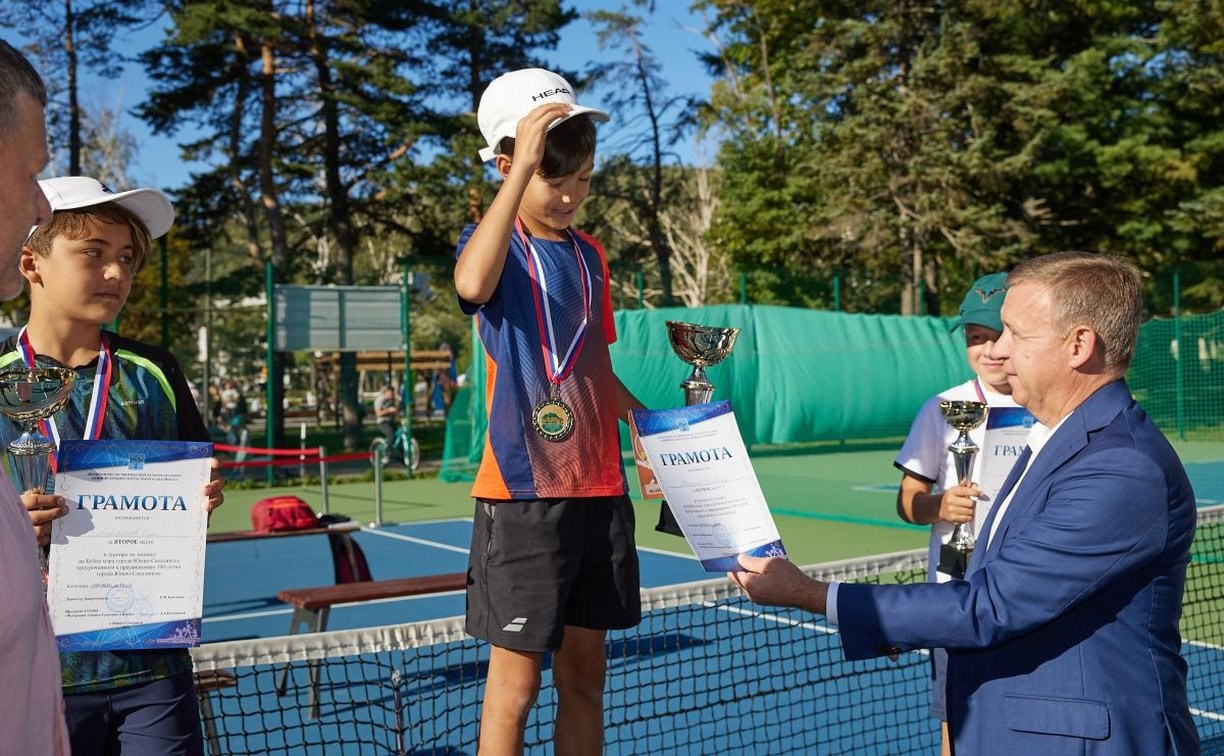 В Южно-Сахалинске завершился IX Кубок мэра по теннису