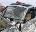 При столкновении бензовоза и внедорожника в Южно-Сахалинске пострадали два человека