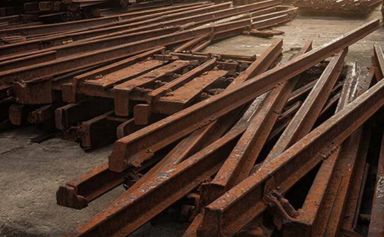 Сахалинец предстанет перед судом за продажу лома рельсов