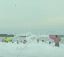 Пенную вечеринку устроили прямо в озере на "Тепляках"