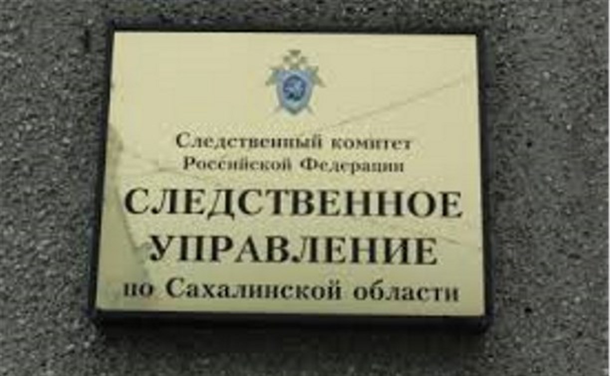 Около станции технического обслуживания в Южно-Сахалинске нашли мёртвого мужчину