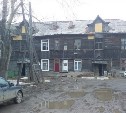 Поехавшая крыша поможет сахалинцам быстрее получить новую квартиру