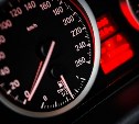 На Итурупе с моста упал автомобиль BMW - один человек погиб 
