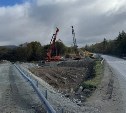 Объездной мост через реку Христофоровку устраивают на автодороге Лиственничное – Охотское