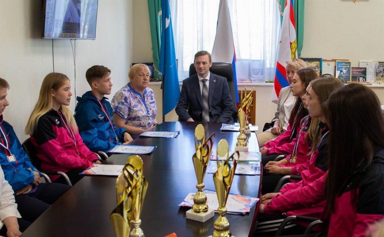 Несколько десятков наград привезли сахалинские легкоатлеты из Хабаровска
