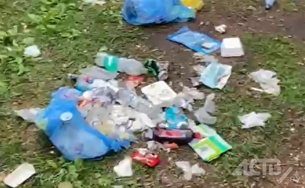  "Кто узнал себя?": заваленную отходами поляну оставили отдыхающие на Изменчивом 