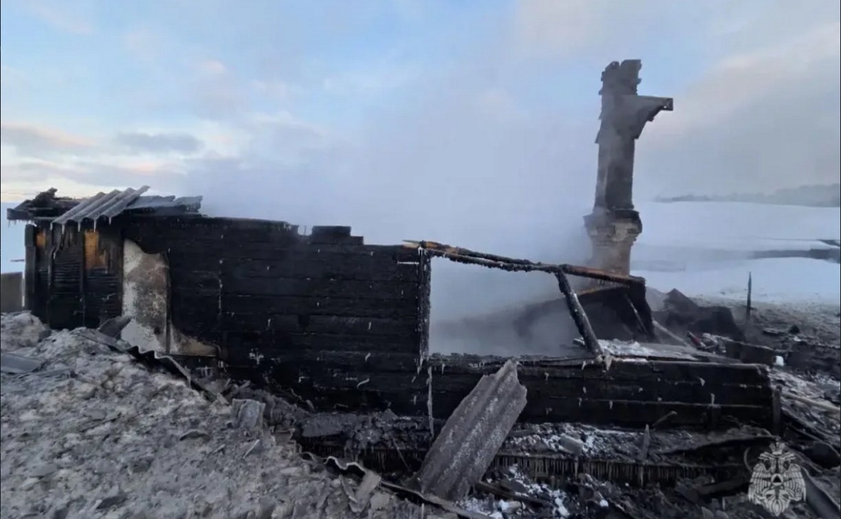 Зимние холода не спасли летнюю кухню в Хоэ от пожара