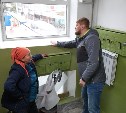 Подъезды многоквартирных домов продолжают дезинфицировать в Южно-Сахалинске
