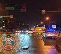 В Южно-Сахалинске пешеход вышел на красный свет и попал под колёса