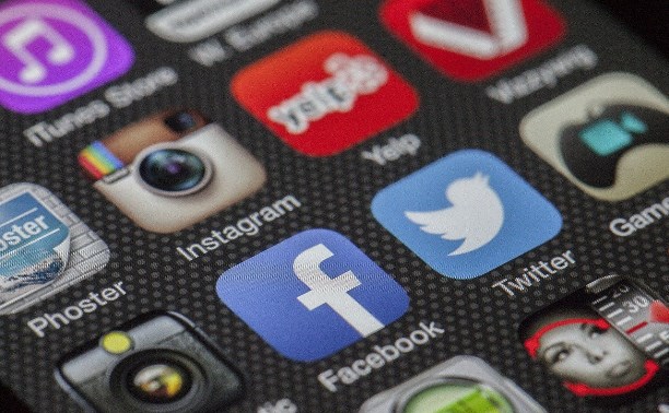 Сахалинцы обращаются с проблемами к губернатору через социальные сети 