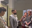 Глава Углегорского района взял под личный контроль ремонт школы № 1 после срыва сроков подрядчиком