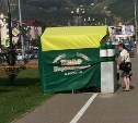 Посреди велодорожки в Южно-Сахалинске поставили палатку с квасом
