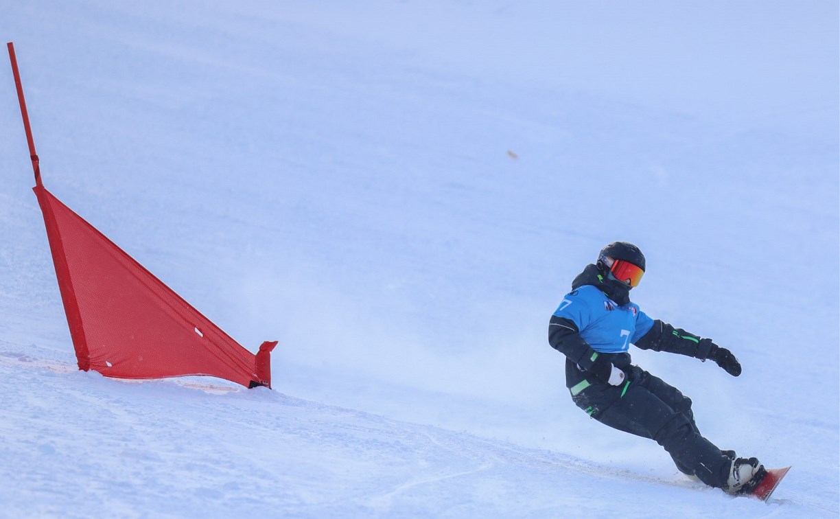 Сахалинские сноубордисты сразились за награды областного первенства