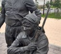 Статуе красноармейца Петрухи в Южно-Сахалинске опять вернули штык