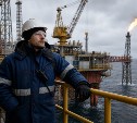 Работодателей обяжут оплачивать переработки даже уволившимся вахтовикам