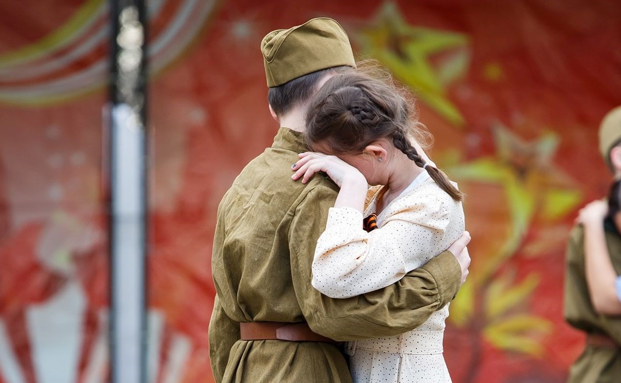 Тот самый "Вальс Победы": свыше 50 студентов на Сахалине показали реальные истории из жизни солдат