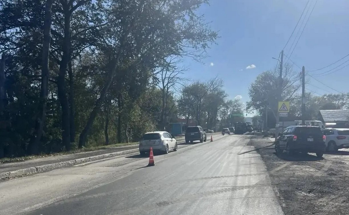 В Троицком сегодня завершат оперативный ремонт покрытия на федеральной трассе