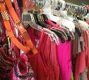Удар по индустрии fast-fashion: россиянам могут запретить выбрасывать одежду на помойку