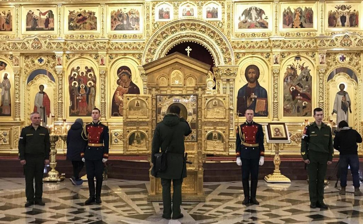 Икона «Спас Нерукотворный» главного храма ВС РФ прибыла на Сахалин