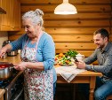 Пенсионерку из Чапаево обокрал собственный сын, пока она хлопотала по хозяйству