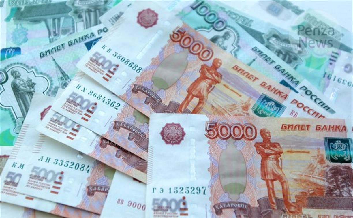 Больше 13 млн рублей задолжали работникам две сахалинские организации