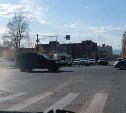Автомобиль скорой помощи попал в ДТП в Южно-Сахалинске