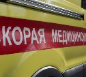 В Корсаковском районе автомобиль слетел с дороги и опрокинулся 
