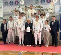 Сахалинцы впервые в российской истории стали призерами ДФО по фехтованию