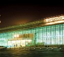 Сахалинцев эвакуировали из "заминированного" аэропорта в Хабаровске