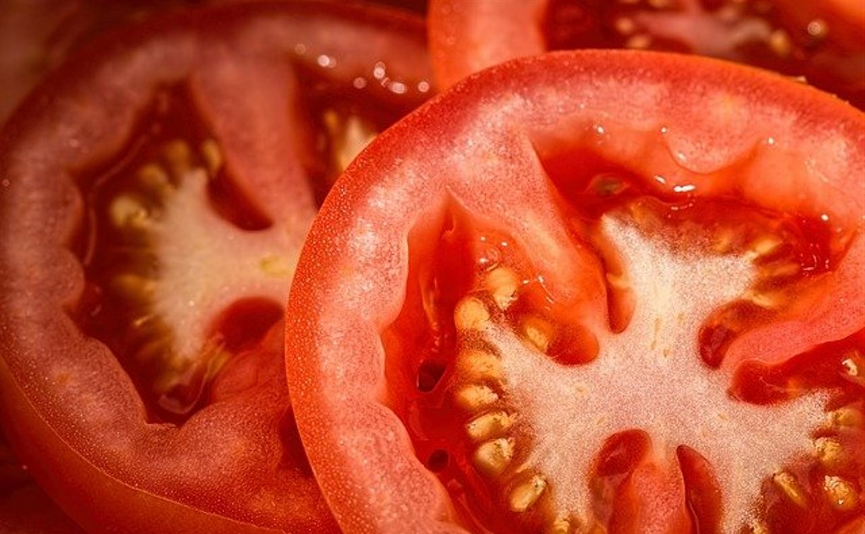 На Сахалине рухнули цены на местные помидоры