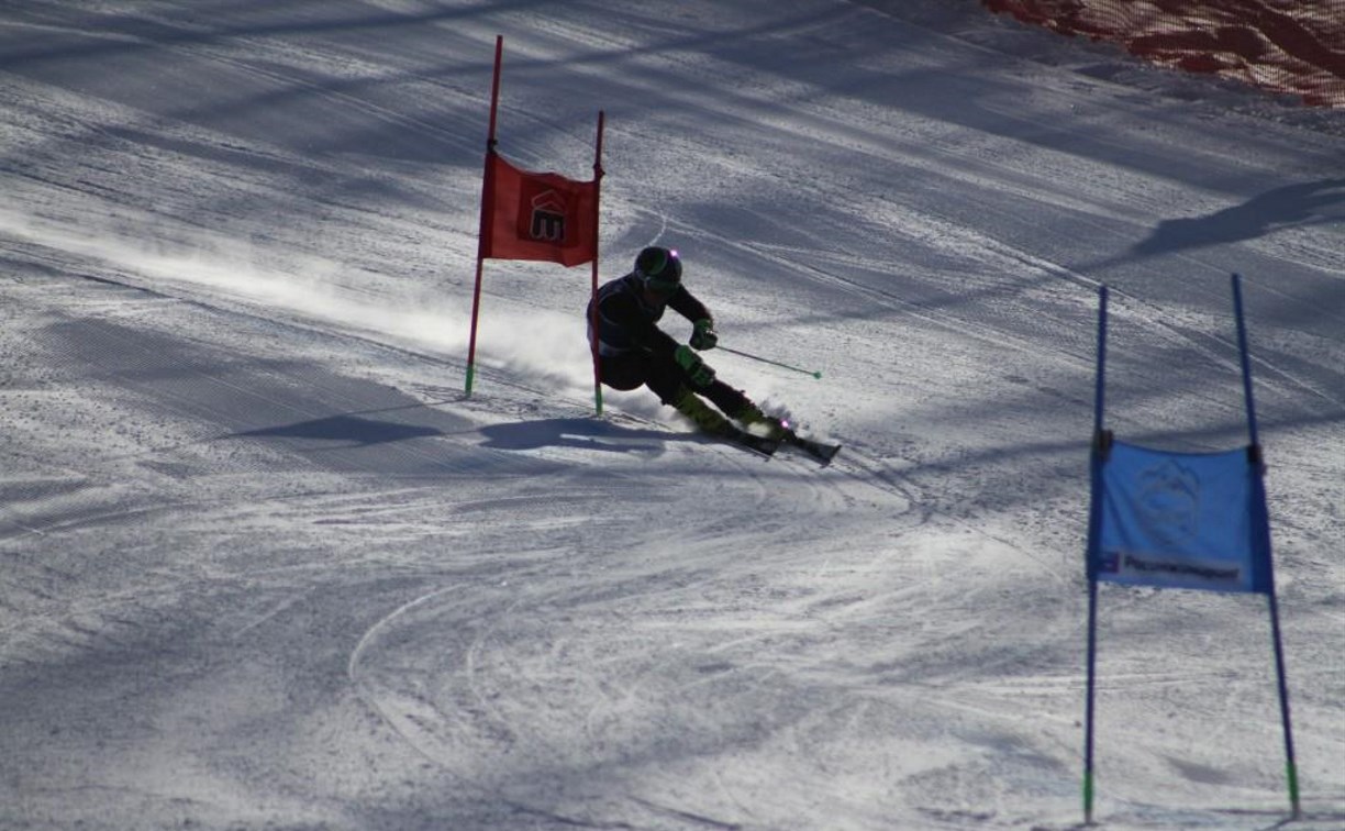 Стали известны первые победители чемпионата России по горнолыжному спорту в Южно-Сахалинске
