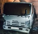 Появились фото грузовика, сгоревшего в Поронайске