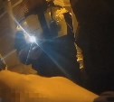 На трассе под Южно-Сахалинском у пассажира иномарки нашли банку с каннабисом