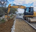 Завершить капитальный ремонт улицы Памятной в Южно-Сахалинске планируют в ноябре