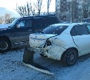 Два внедорожника и легковушка столкнулись в Южно-Сахалинске
