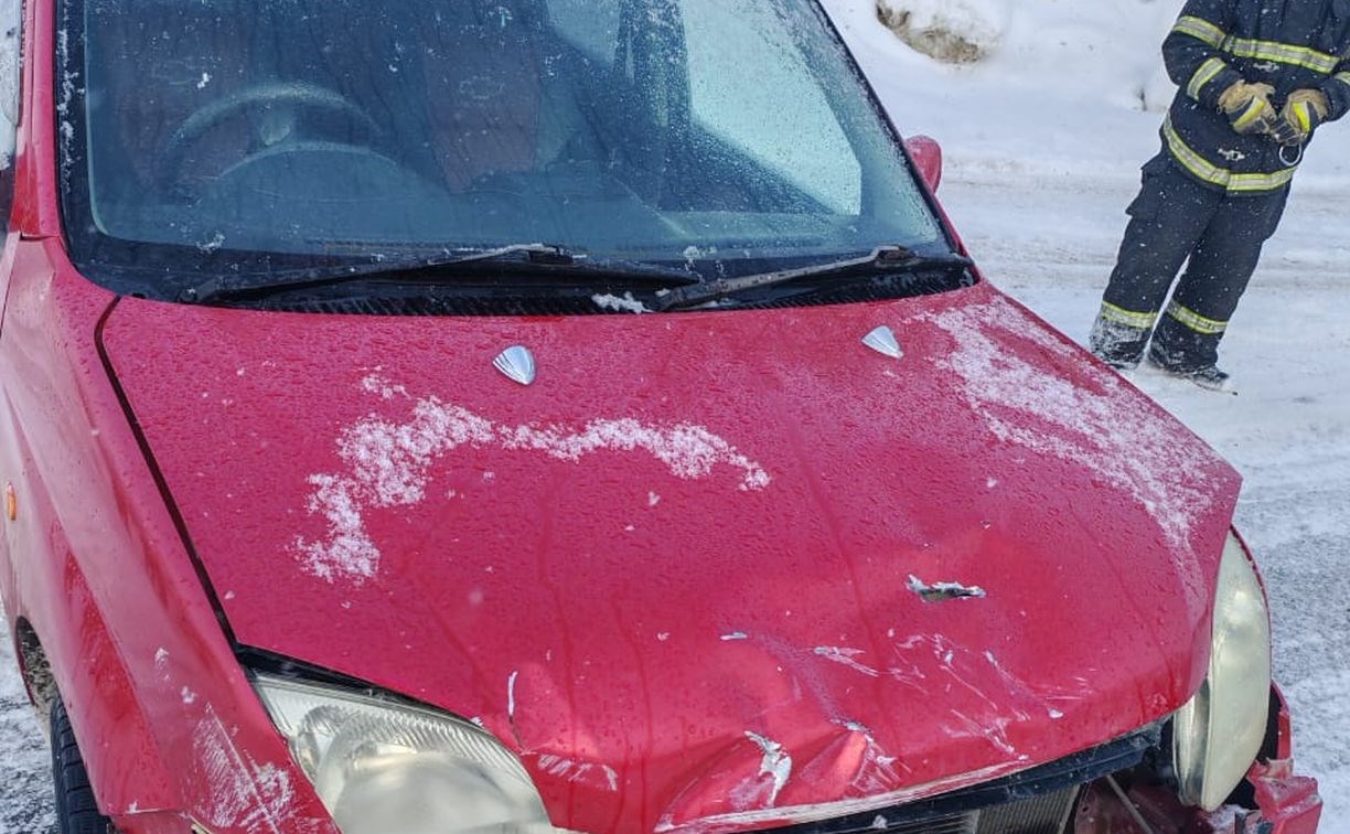 Honda и Chevrolet столкнулись на автодороге Южно-Сахалинск - Оха 