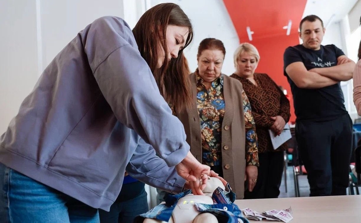 МегаФон и "Мария Мама" в 11 регионах обучили основам первой помощи детям