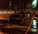 Автомобиль сгорел в результате ДТП ночью в Южно-Сахалинске