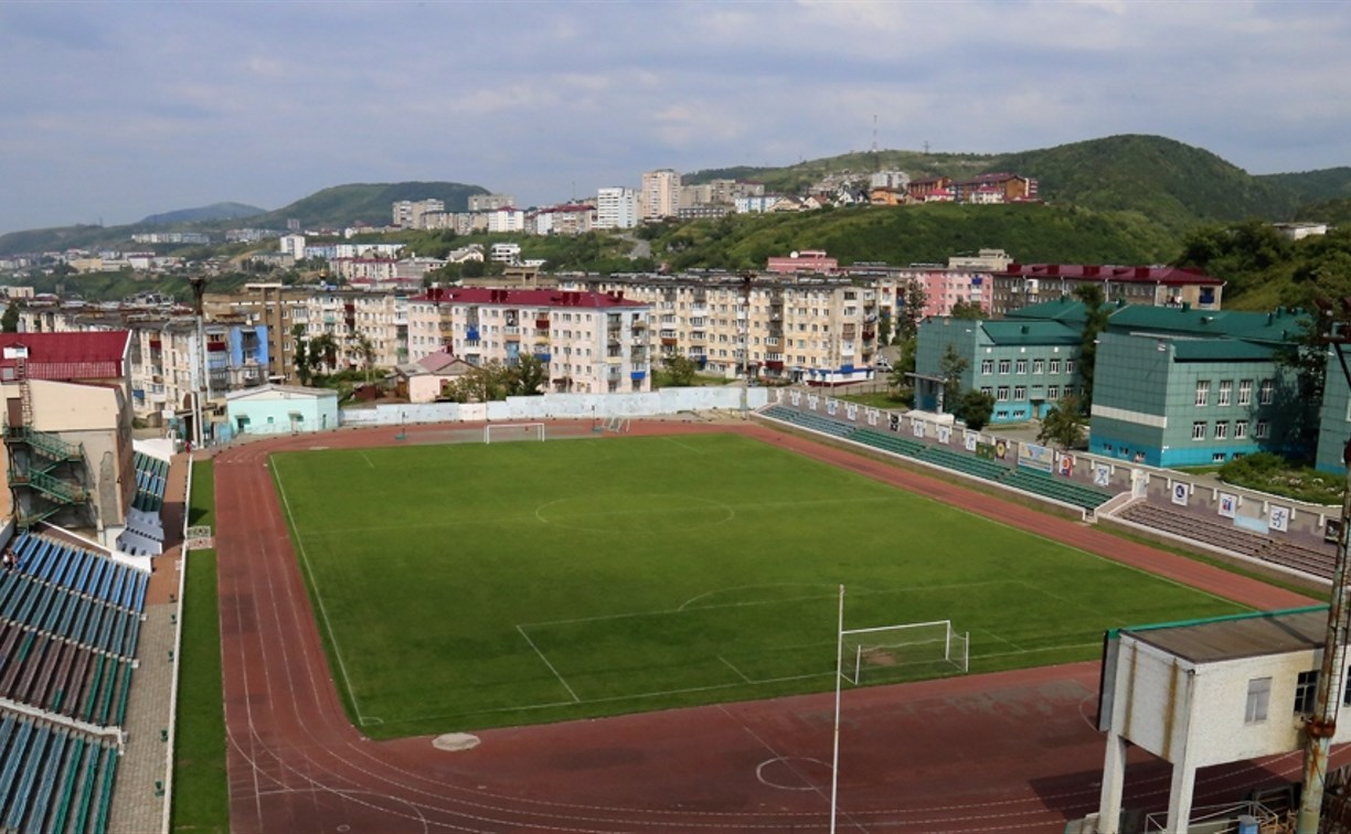 Чемпионат Сахалинской области по футболу начался с победы холмчан