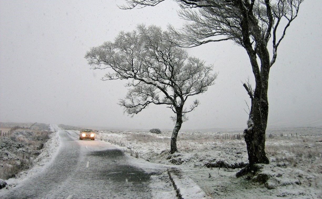 Сильный снег на Сахалине, дождь на Курилах: синоптики озвучили прогноз погоды на неделю